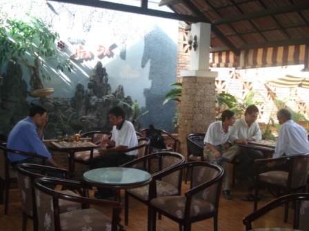 Một điểm uống cà phê miễn phí tại Lễ hội cà phê Buôn Ma Thuột lần thứ III-2011